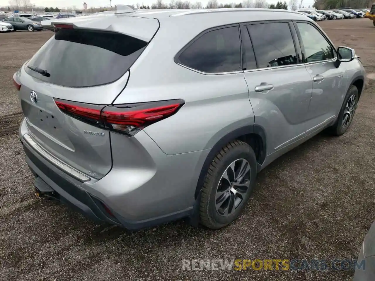 4 Photograph of a damaged car 5TDGBRCH0LS012181 TOYOTA HIGHLANDER 2020