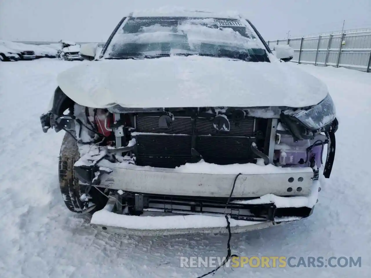 9 Photograph of a damaged car 5TDGBRCH0LS510395 TOYOTA HIGHLANDER 2020