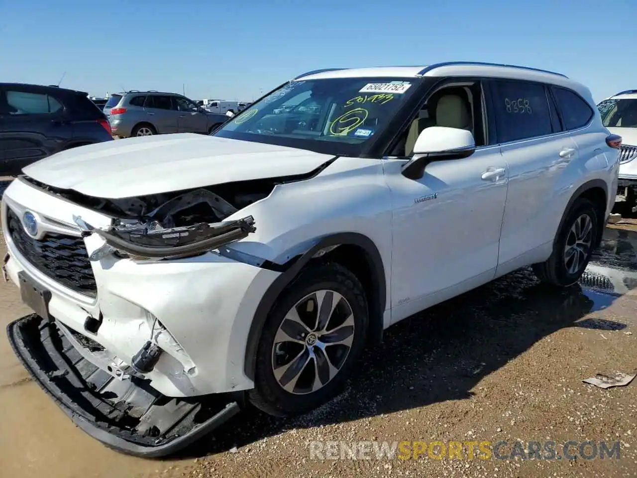 2 Photograph of a damaged car 5TDGBRCH1LS501933 TOYOTA HIGHLANDER 2020