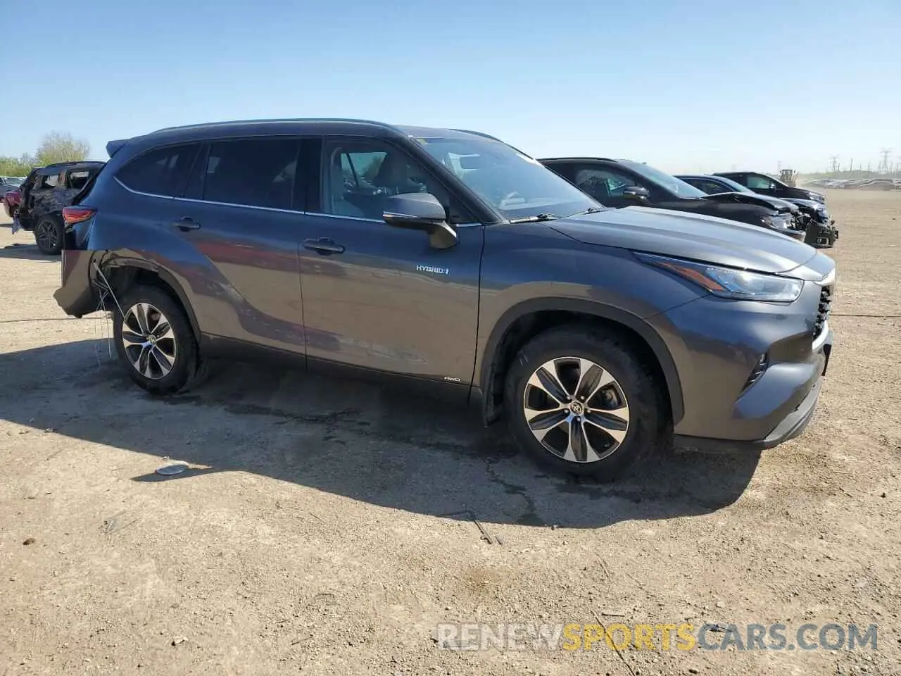 4 Photograph of a damaged car 5TDGBRCH4LS512456 TOYOTA HIGHLANDER 2020