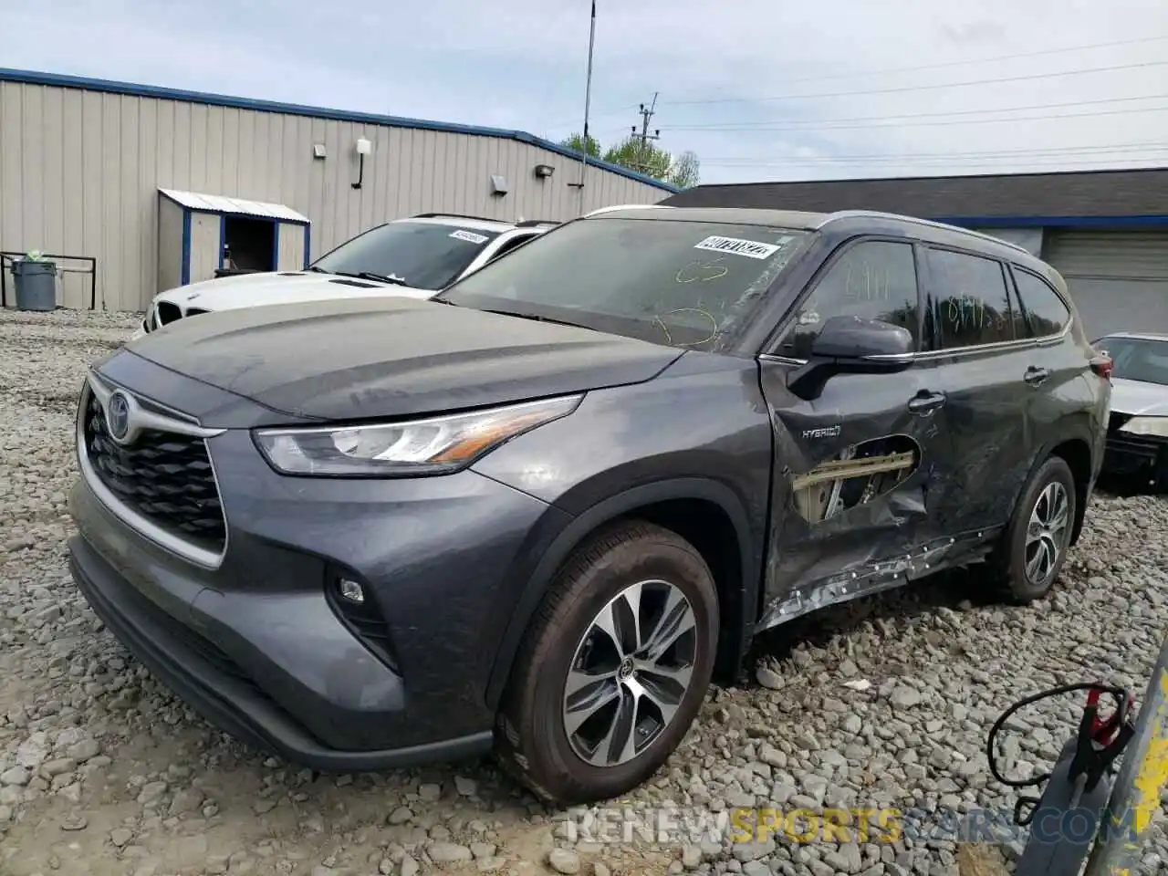 9 Photograph of a damaged car 5TDGBRCH5LS512871 TOYOTA HIGHLANDER 2020