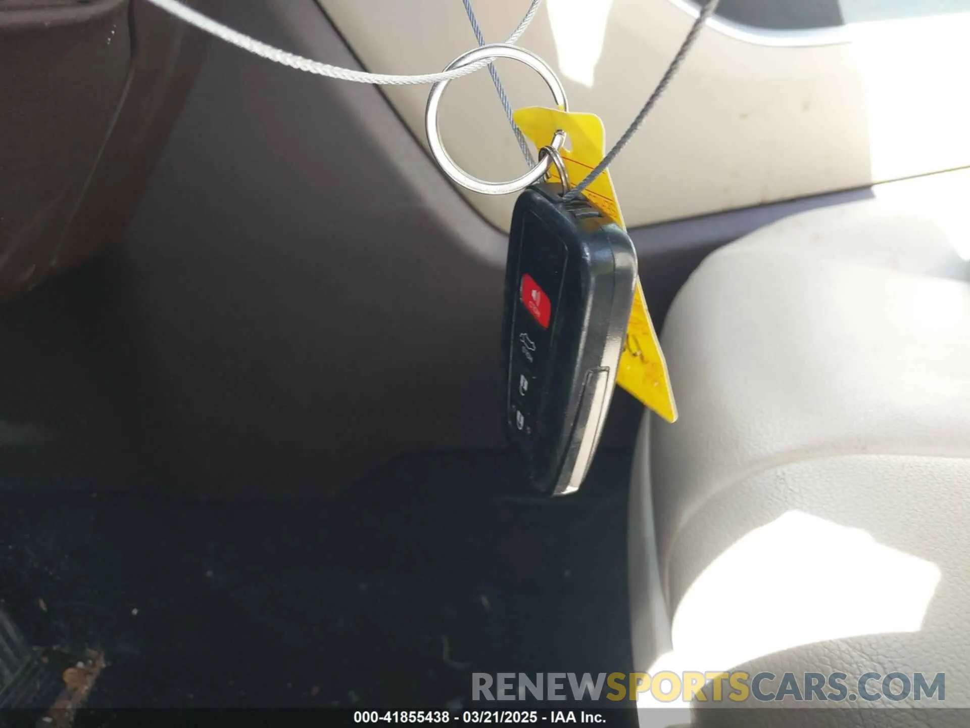 11 Photograph of a damaged car 5TDGBRCH6LS504570 TOYOTA HIGHLANDER 2020