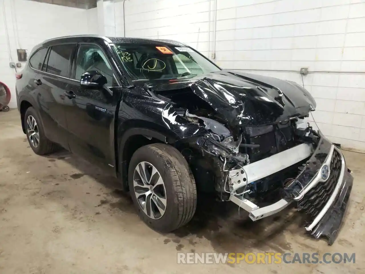 1 Photograph of a damaged car 5TDGBRCHXLS506614 TOYOTA HIGHLANDER 2020