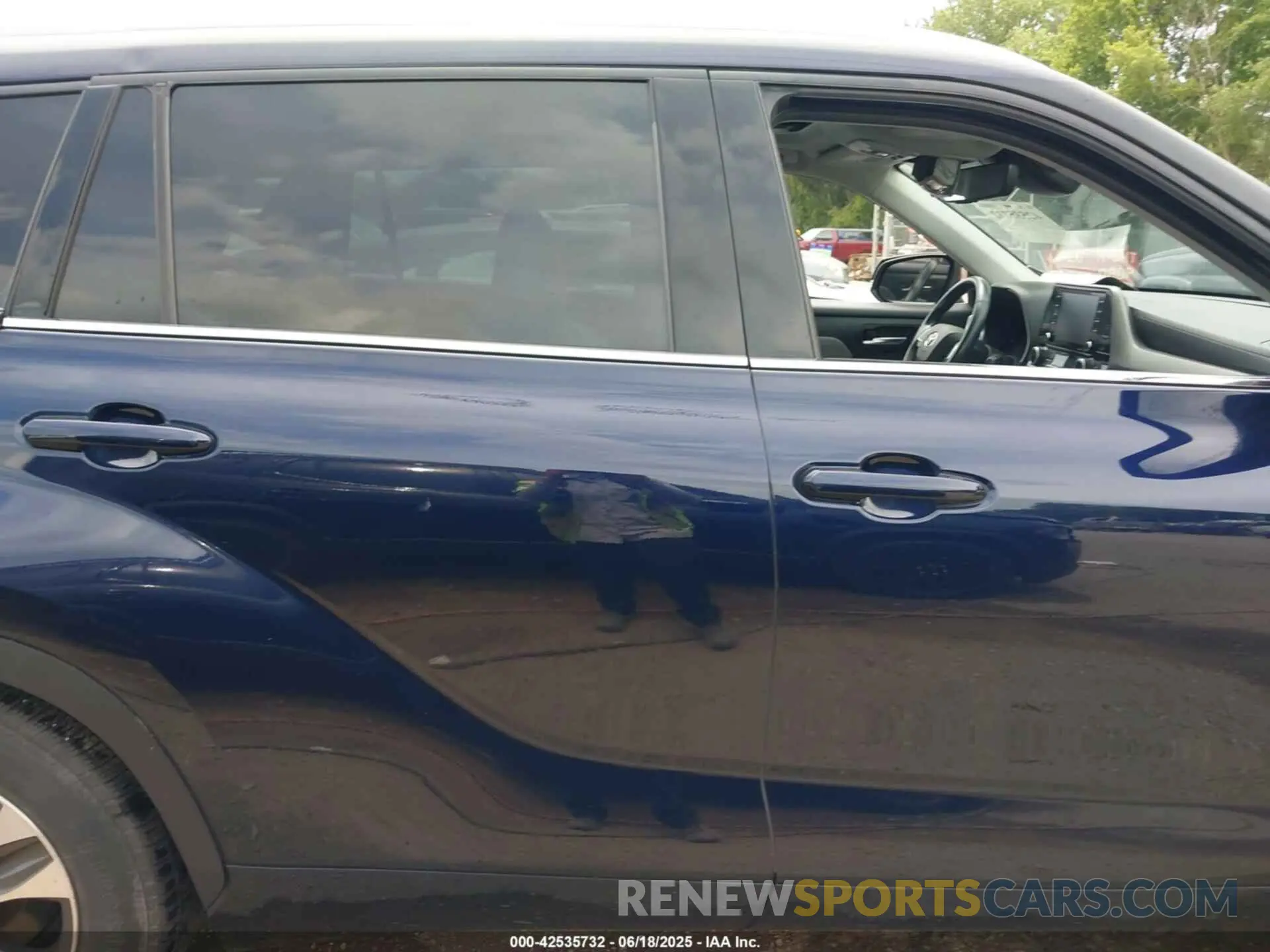 14 Photograph of a damaged car 5TDGBRCHXLS512039 TOYOTA HIGHLANDER 2020