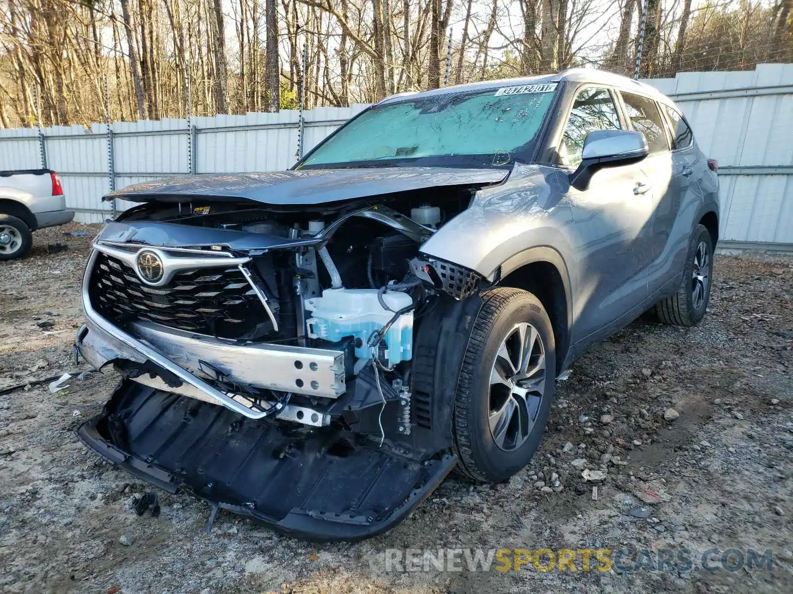 2 Photograph of a damaged car 5TDGZRAH0LS010655 TOYOTA HIGHLANDER 2020