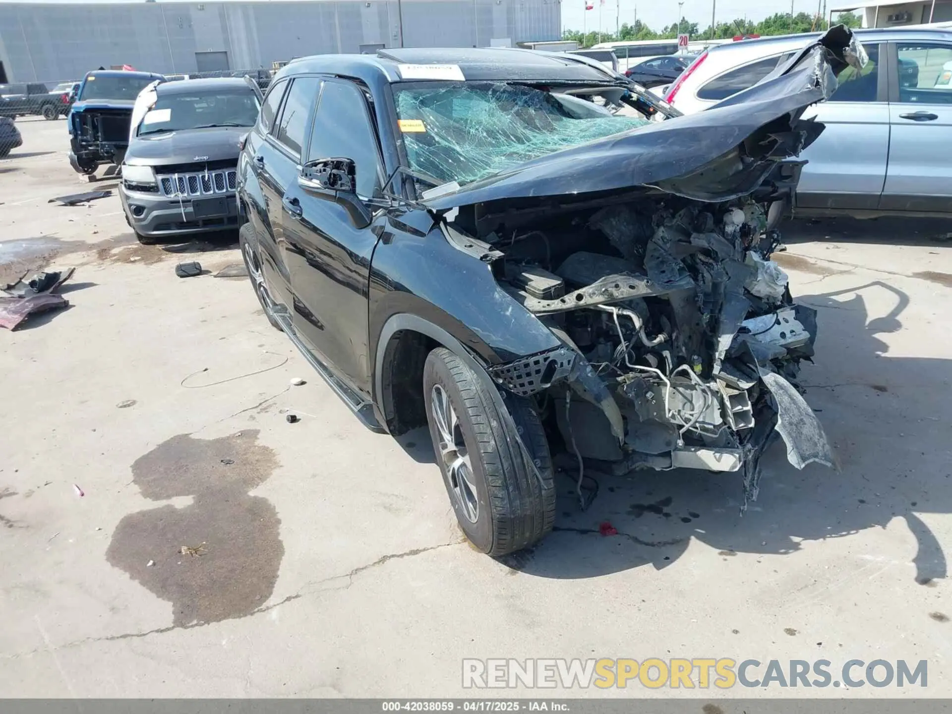 1 Photograph of a damaged car 5TDGZRAH0LS018366 TOYOTA HIGHLANDER 2020
