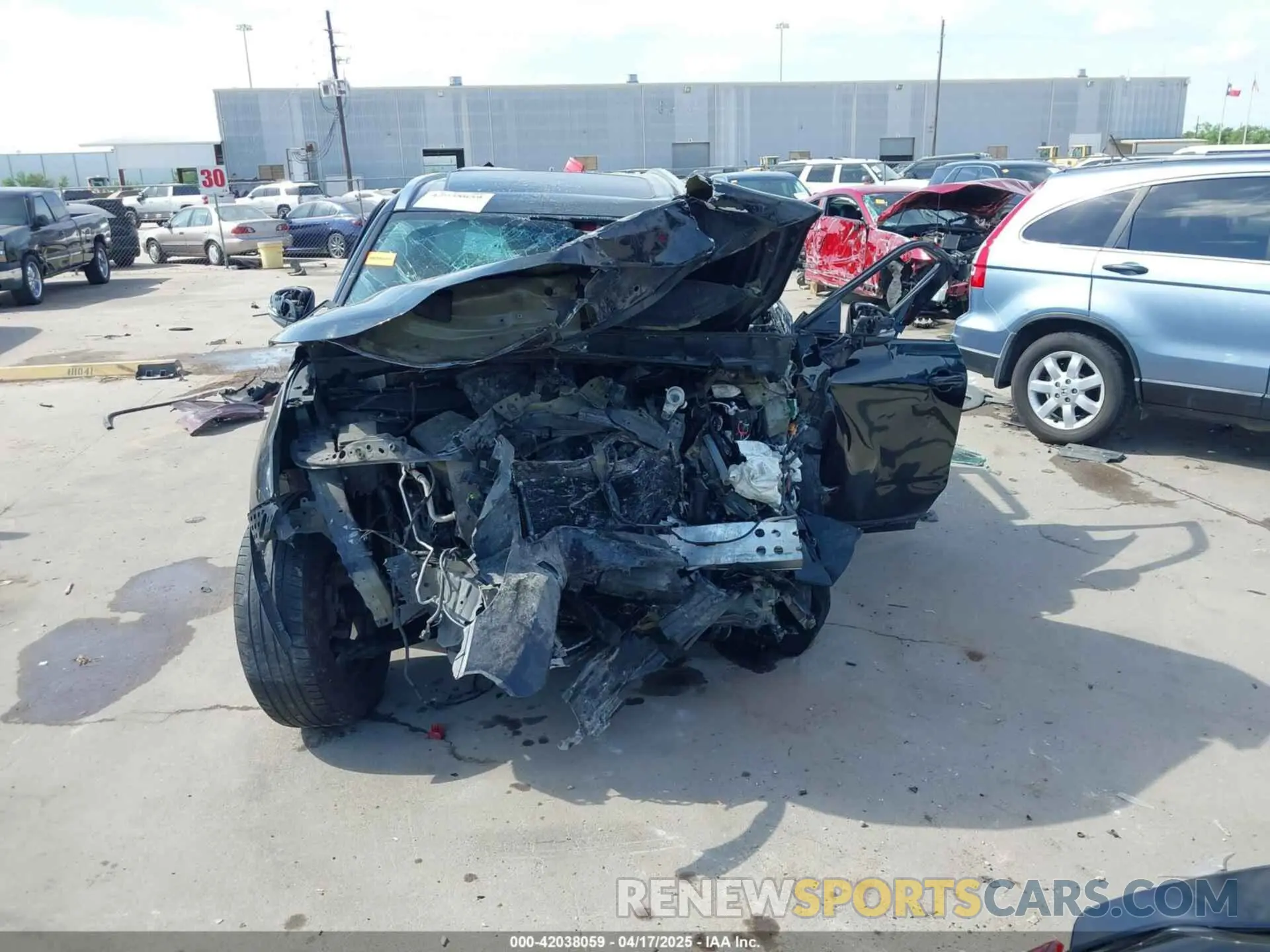 13 Photograph of a damaged car 5TDGZRAH0LS018366 TOYOTA HIGHLANDER 2020