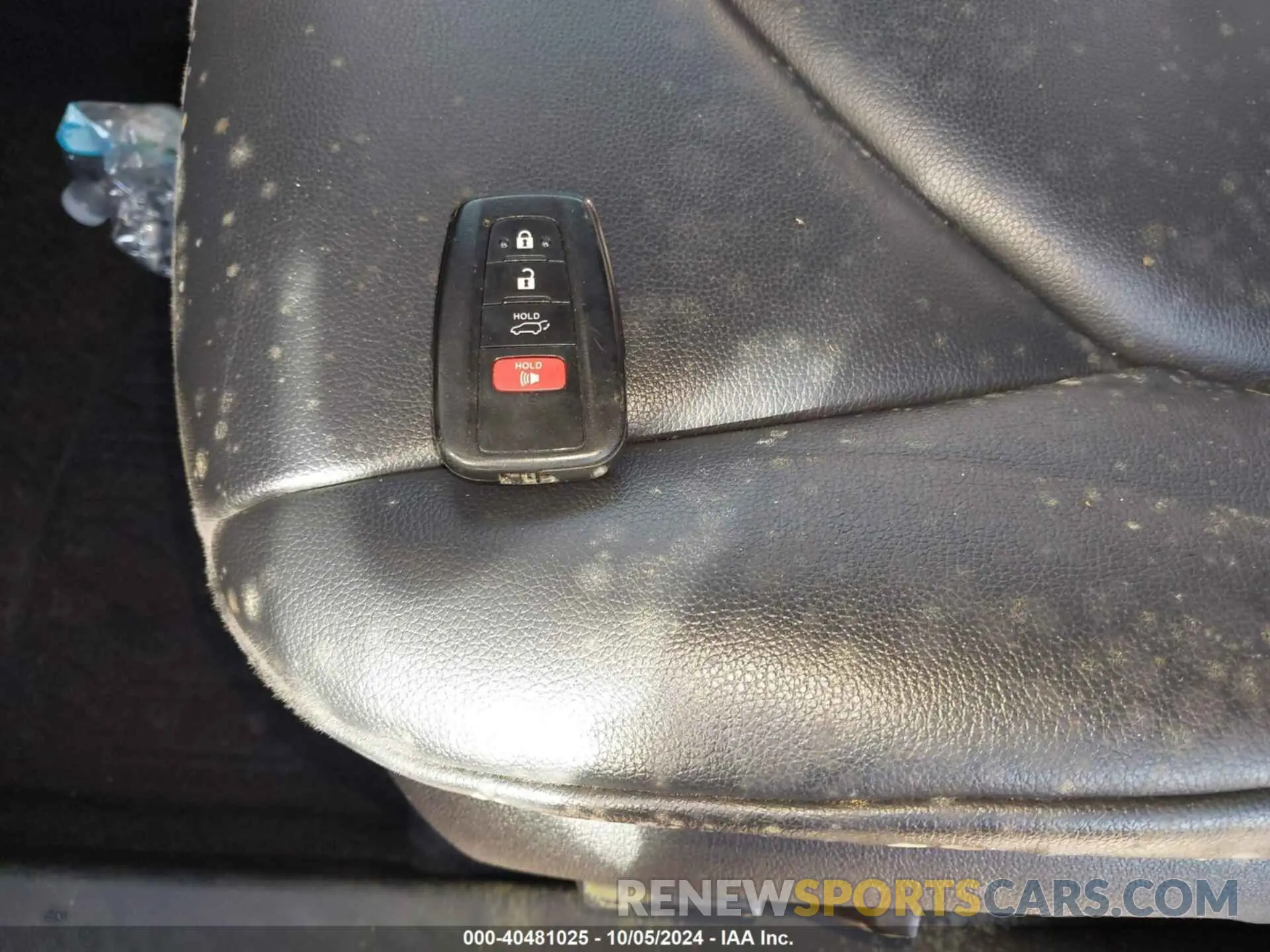 11 Photograph of a damaged car 5TDGZRAH1LS006159 TOYOTA HIGHLANDER 2020