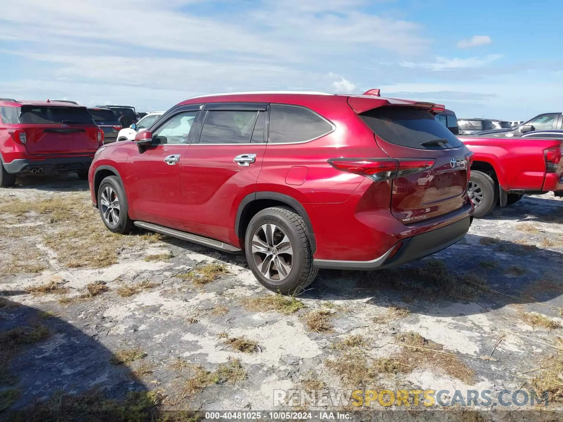 3 Photograph of a damaged car 5TDGZRAH1LS006159 TOYOTA HIGHLANDER 2020