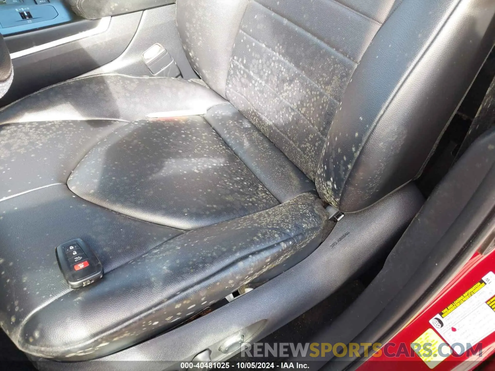 6 Photograph of a damaged car 5TDGZRAH1LS006159 TOYOTA HIGHLANDER 2020
