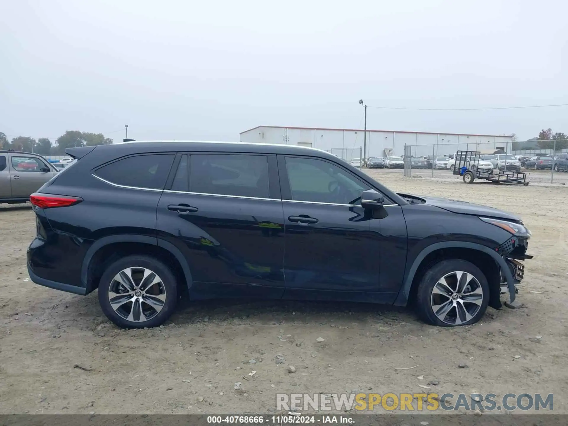 13 Photograph of a damaged car 5TDGZRAH1LS013550 TOYOTA HIGHLANDER 2020