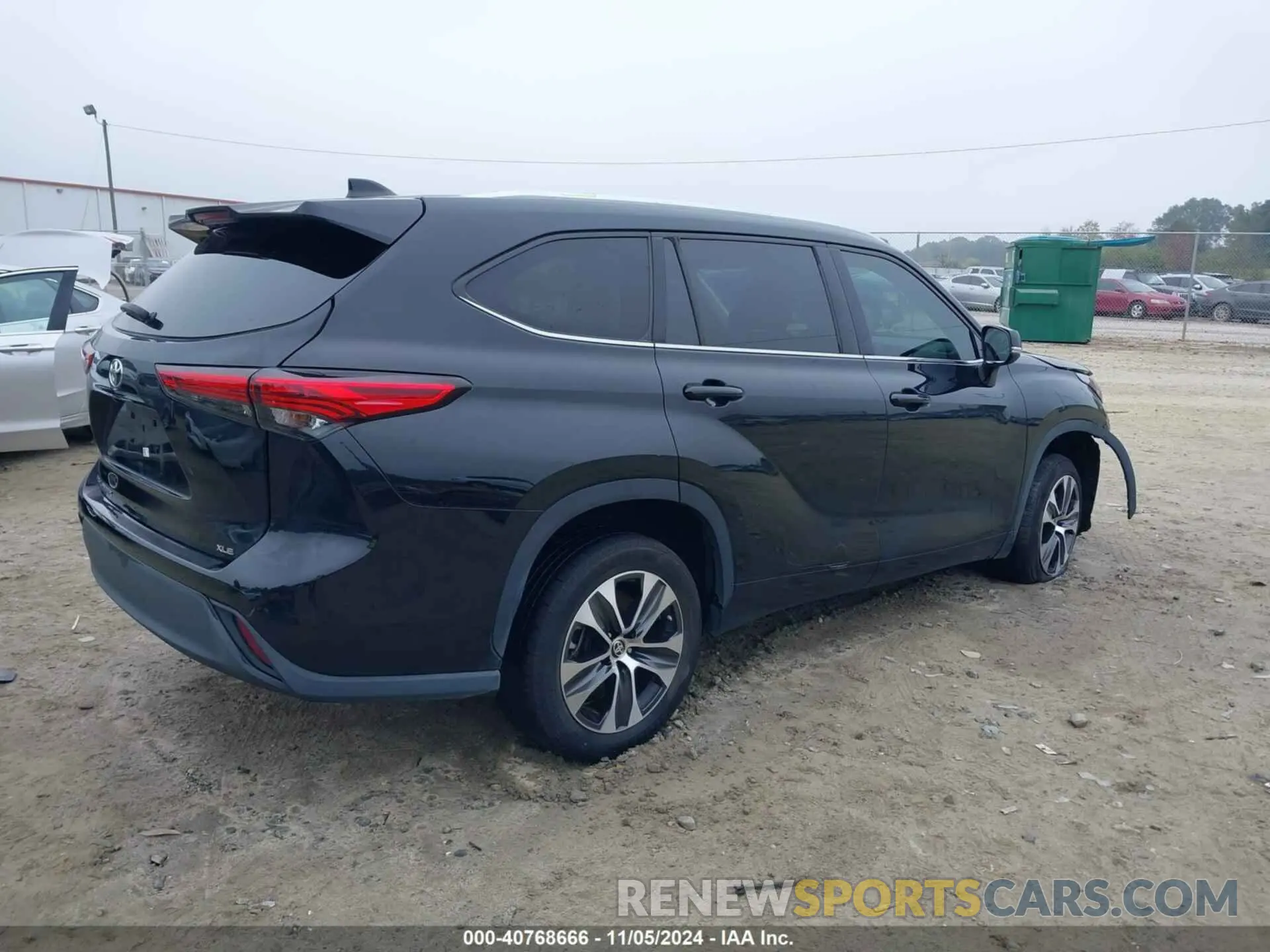 4 Photograph of a damaged car 5TDGZRAH1LS013550 TOYOTA HIGHLANDER 2020