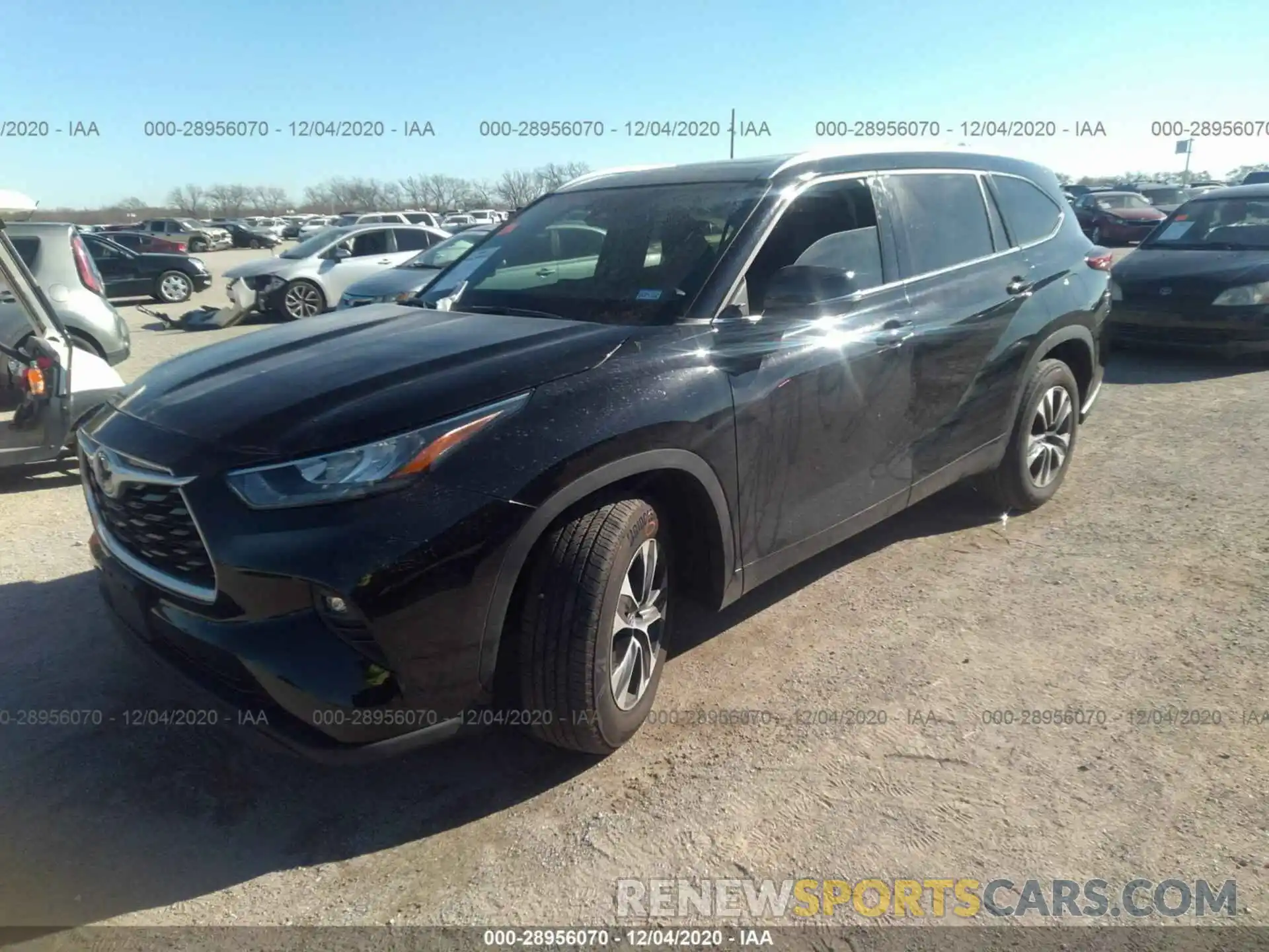 2 Photograph of a damaged car 5TDGZRAH1LS501381 TOYOTA HIGHLANDER 2020