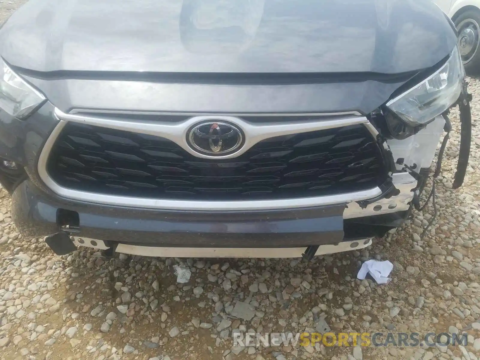 9 Photograph of a damaged car 5TDGZRAH1LS505365 TOYOTA HIGHLANDER 2020