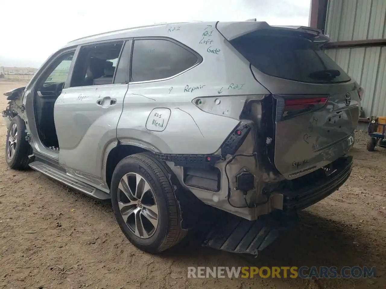 3 Photograph of a damaged car 5TDGZRAH1LS509917 TOYOTA HIGHLANDER 2020