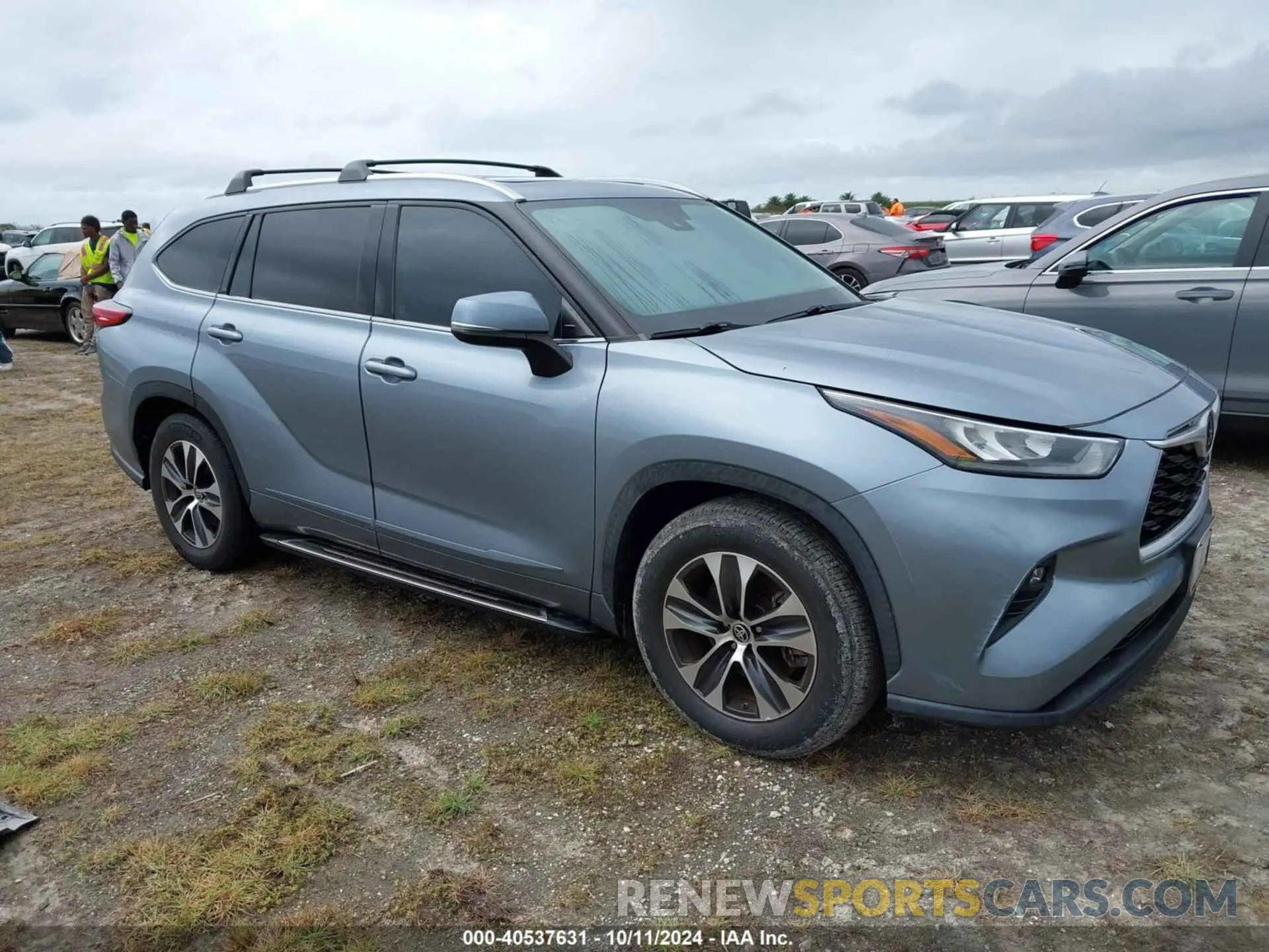 1 Photograph of a damaged car 5TDGZRAH2LS007739 TOYOTA HIGHLANDER 2020