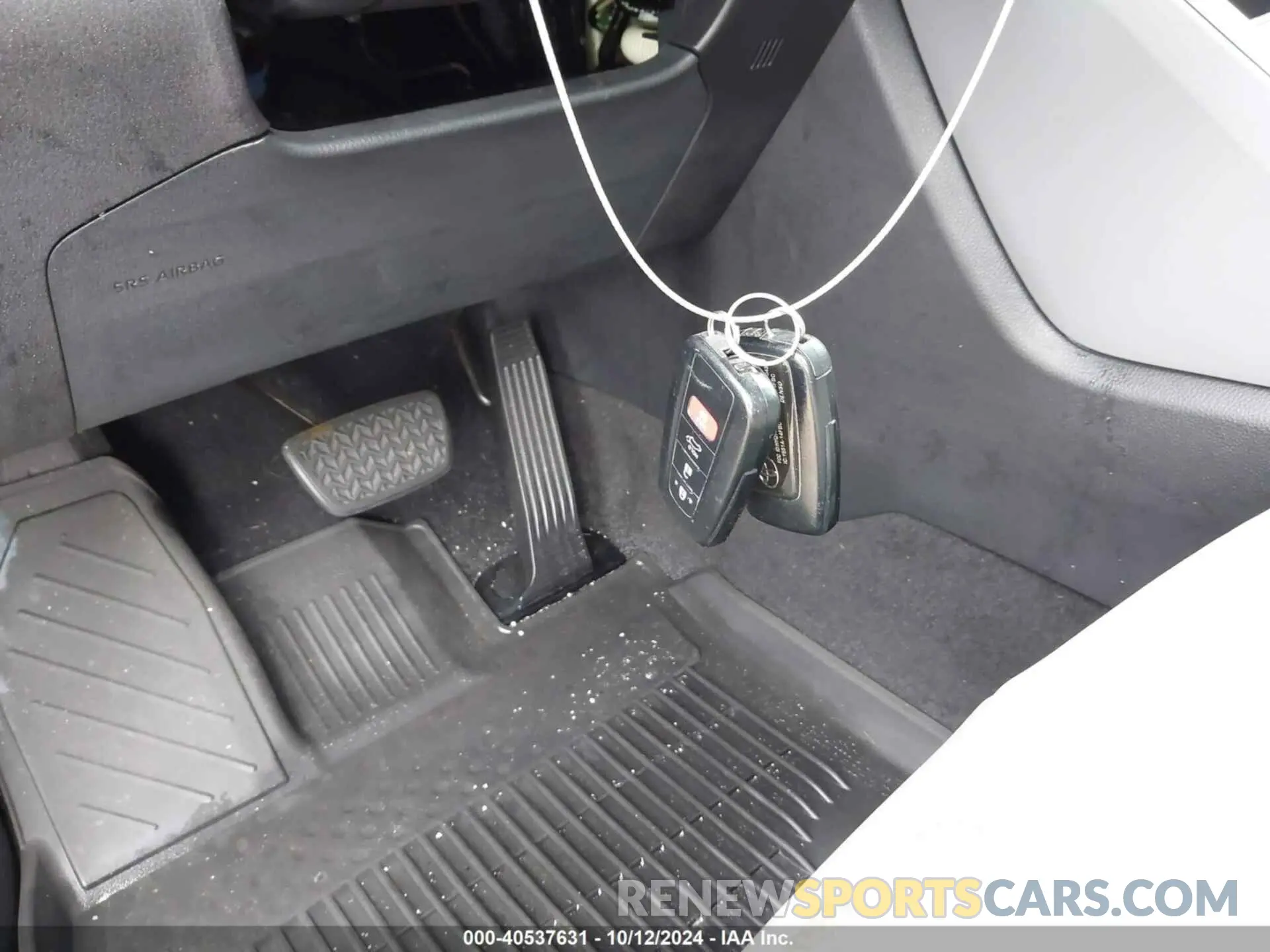11 Photograph of a damaged car 5TDGZRAH2LS007739 TOYOTA HIGHLANDER 2020