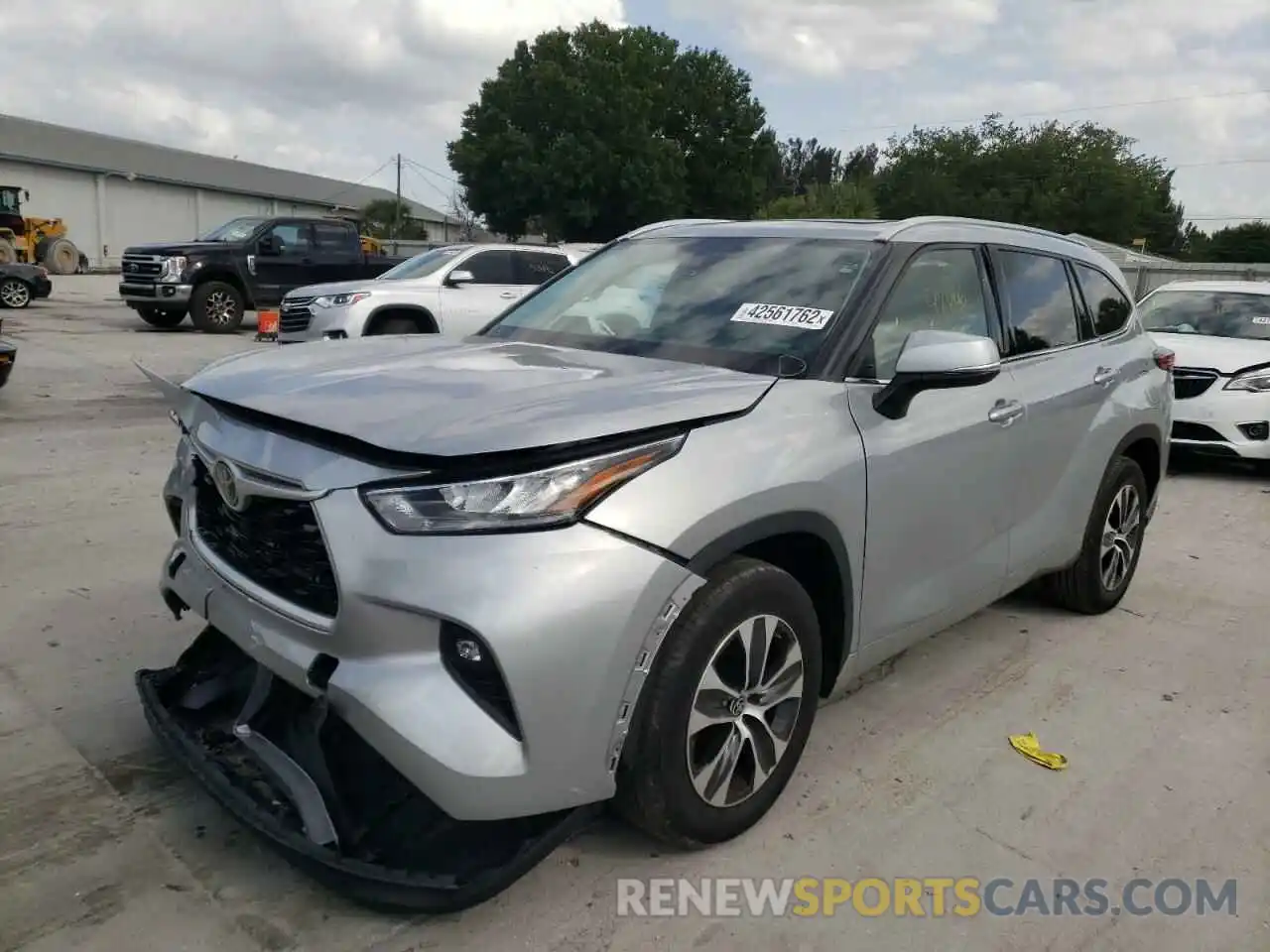 2 Photograph of a damaged car 5TDGZRAH2LS502314 TOYOTA HIGHLANDER 2020