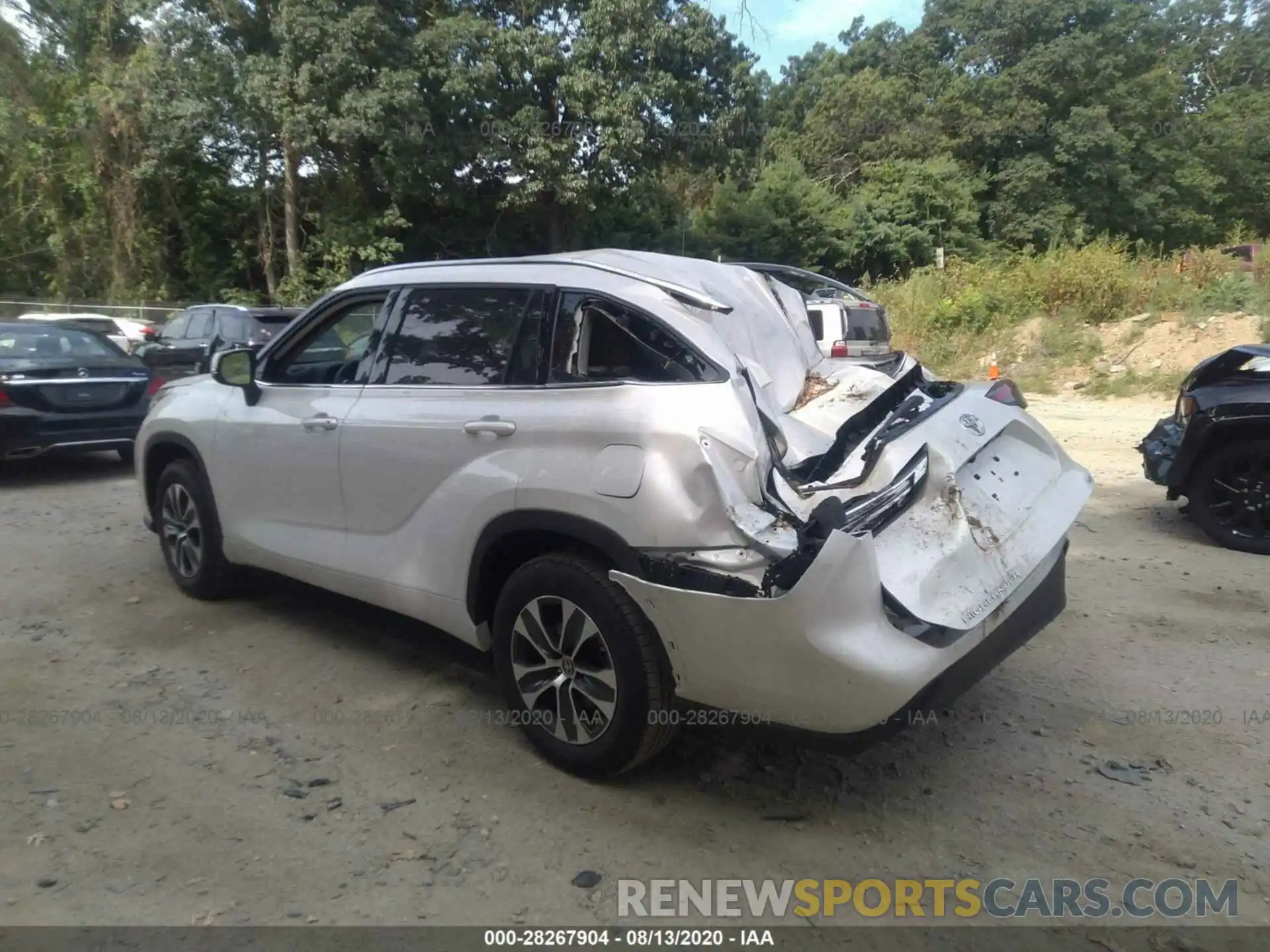 3 Photograph of a damaged car 5TDGZRAH2LS504760 TOYOTA HIGHLANDER 2020