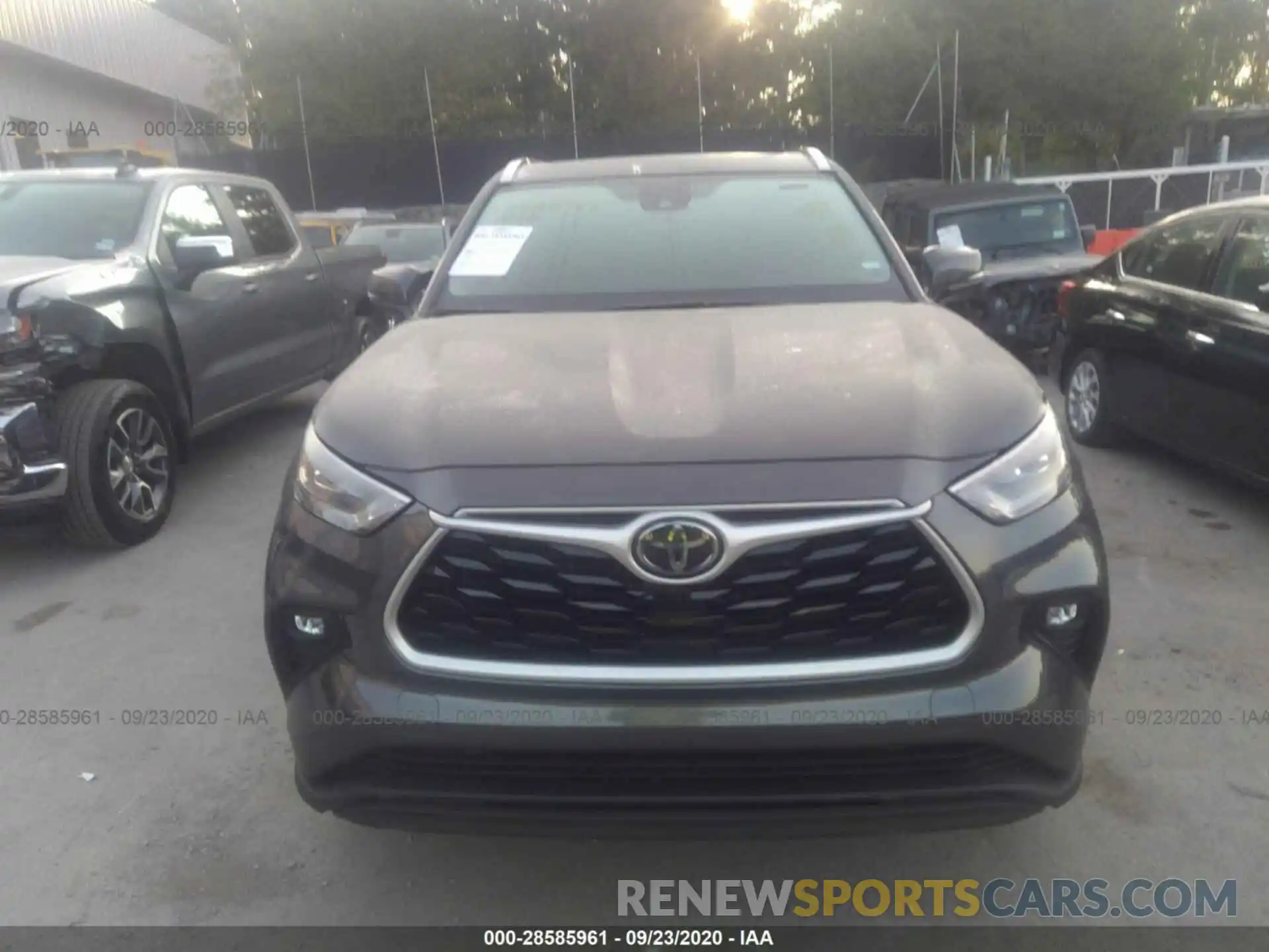 6 Photograph of a damaged car 5TDGZRAH2LS504824 TOYOTA HIGHLANDER 2020