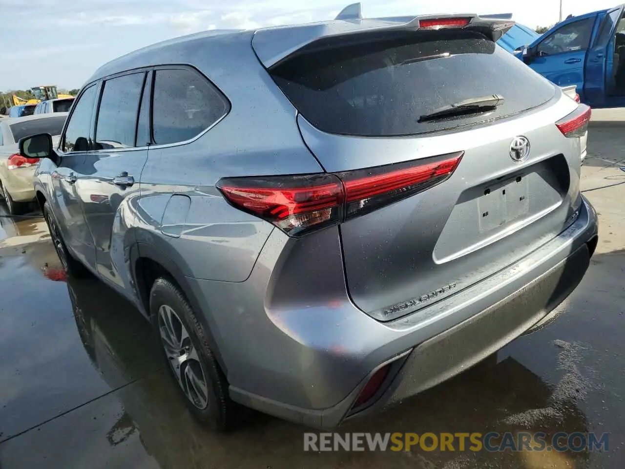 2 Photograph of a damaged car 5TDGZRAH3LS014859 TOYOTA HIGHLANDER 2020