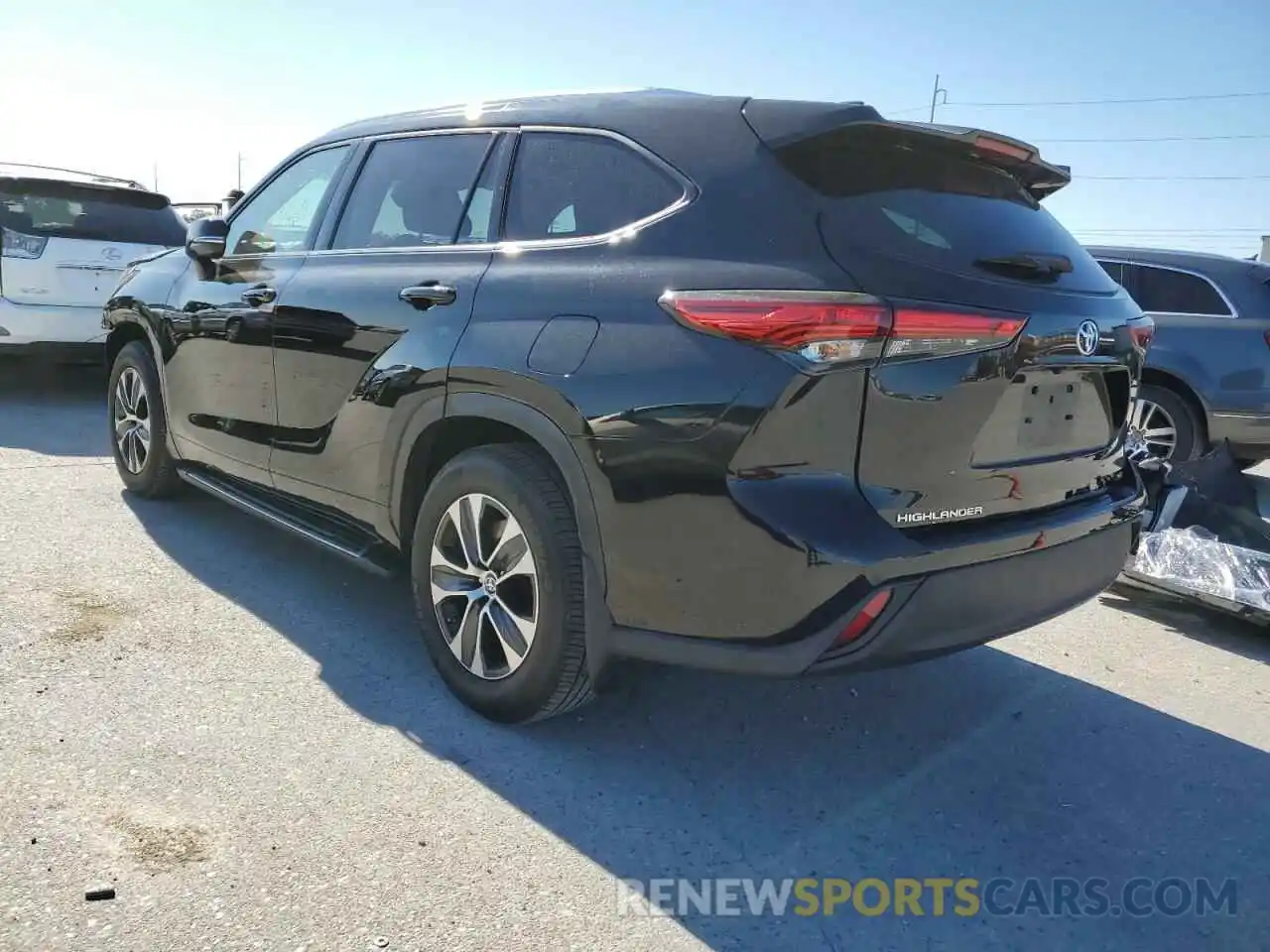 3 Photograph of a damaged car 5TDGZRAH3LS506310 TOYOTA HIGHLANDER 2020