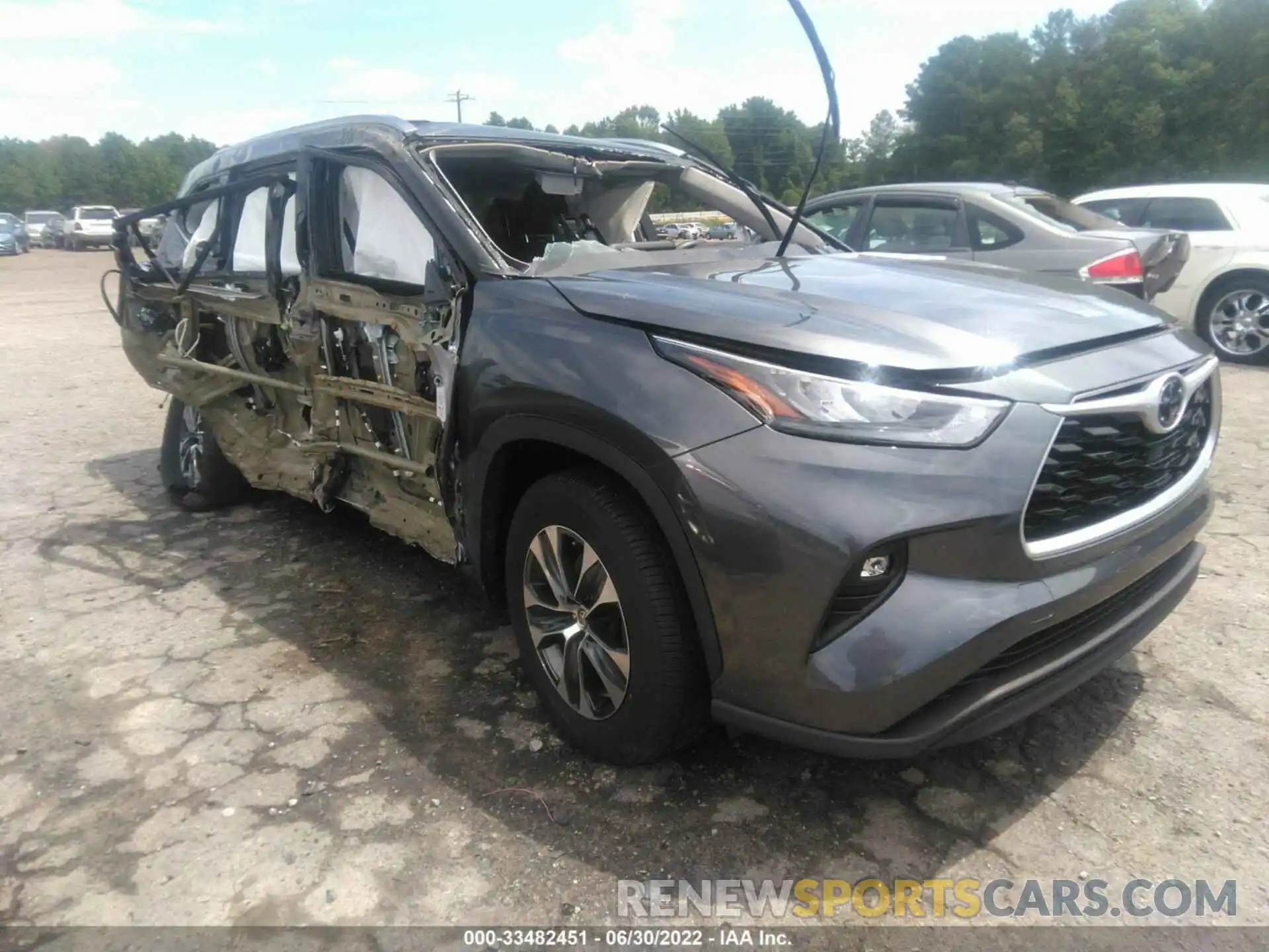 1 Photograph of a damaged car 5TDGZRAH3LS509658 TOYOTA HIGHLANDER 2020