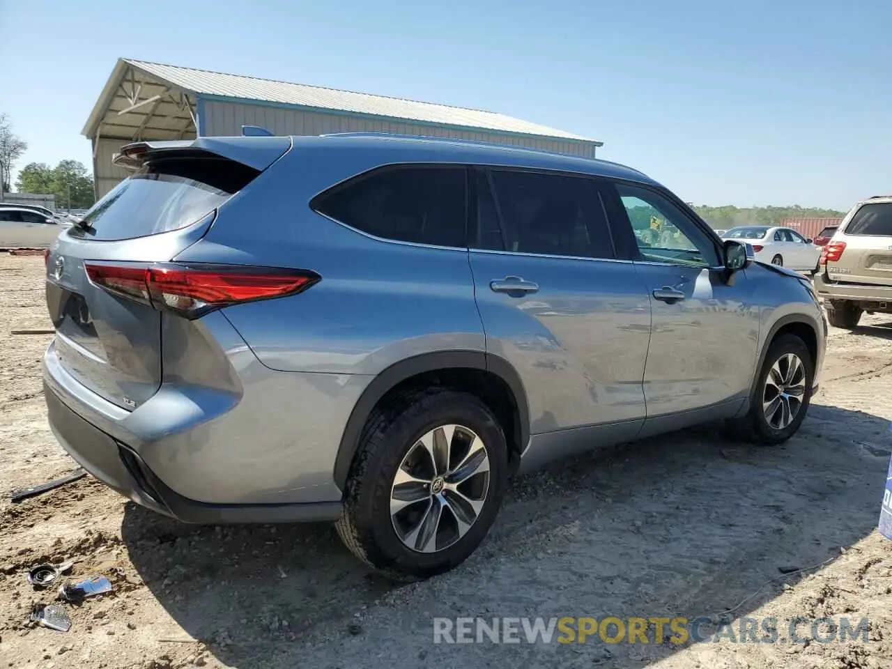 3 Photograph of a damaged car 5TDGZRAH4LS007872 TOYOTA HIGHLANDER 2020
