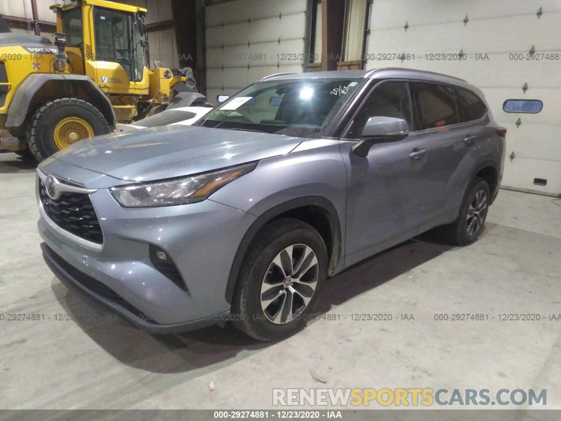 2 Photograph of a damaged car 5TDGZRAH6LS010658 TOYOTA HIGHLANDER 2020