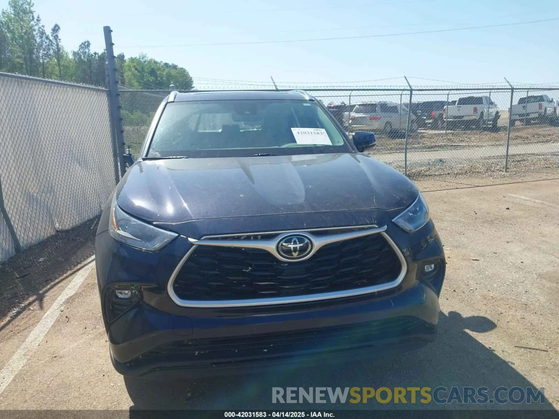 12 Photograph of a damaged car 5TDGZRAH7LS021300 TOYOTA HIGHLANDER 2020