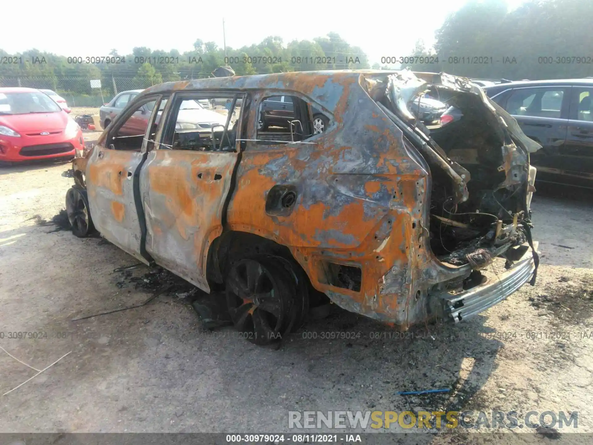 3 Photograph of a damaged car 5TDGZRAH7LS029560 TOYOTA HIGHLANDER 2020