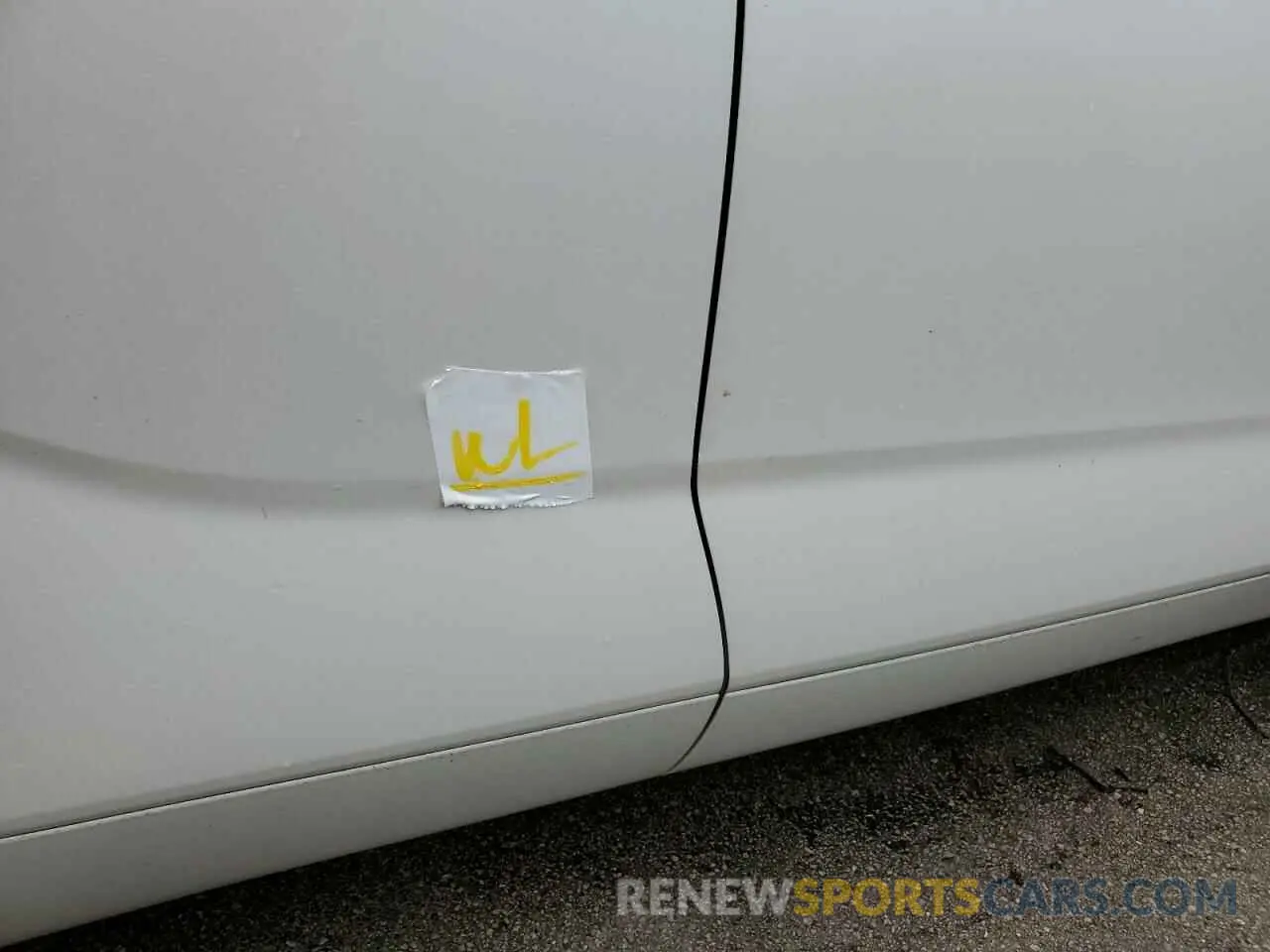 13 Photograph of a damaged car 5TDGZRAH7LS503474 TOYOTA HIGHLANDER 2020