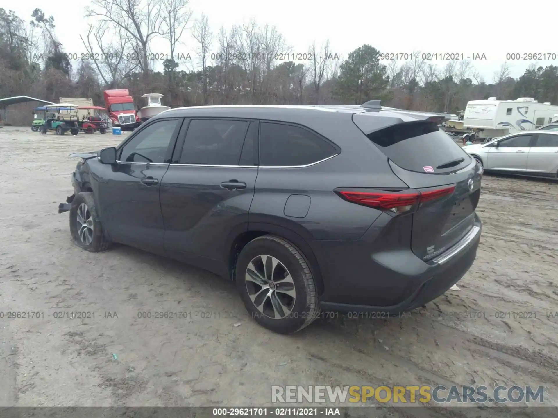 3 Photograph of a damaged car 5TDGZRAH7LS512188 TOYOTA HIGHLANDER 2020