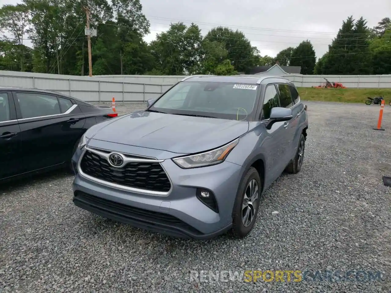 2 Photograph of a damaged car 5TDGZRAH8LS009818 TOYOTA HIGHLANDER 2020