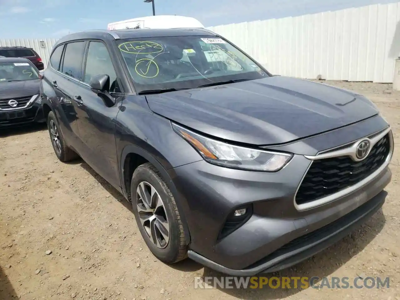 1 Photograph of a damaged car 5TDGZRAH8LS009849 TOYOTA HIGHLANDER 2020