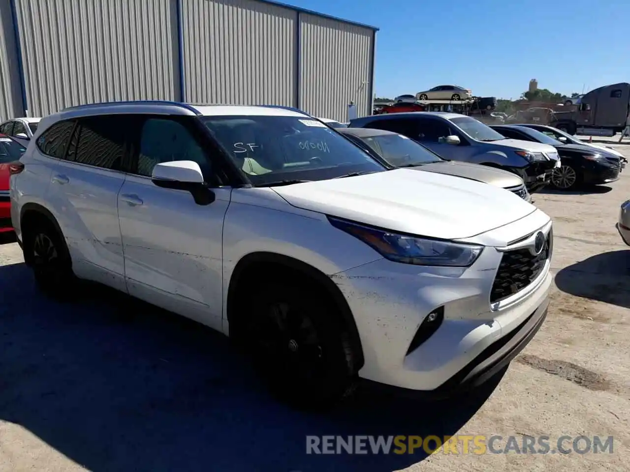 1 Photograph of a damaged car 5TDGZRAH9LS018544 TOYOTA HIGHLANDER 2020