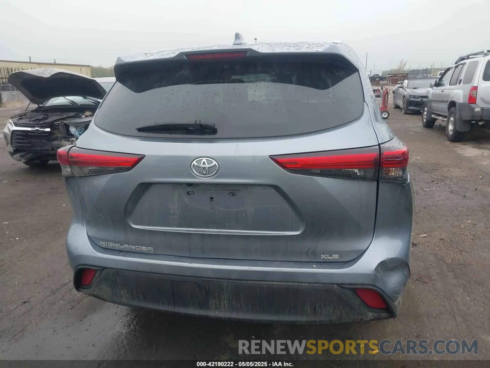 16 Photograph of a damaged car 5TDGZRAHXLS011098 TOYOTA HIGHLANDER 2020