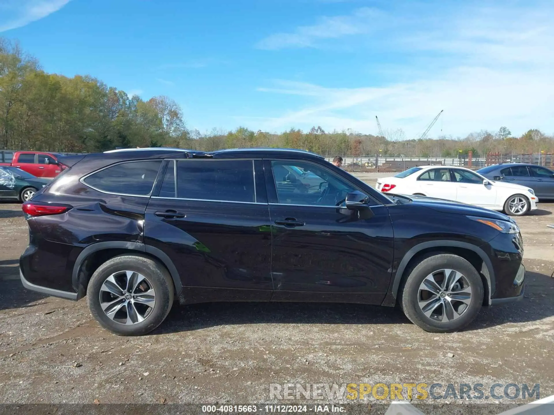 13 Photograph of a damaged car 5TDGZRAHXLS030590 TOYOTA HIGHLANDER 2020