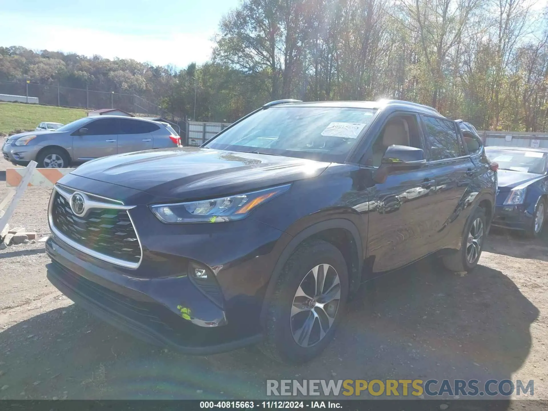 2 Photograph of a damaged car 5TDGZRAHXLS030590 TOYOTA HIGHLANDER 2020