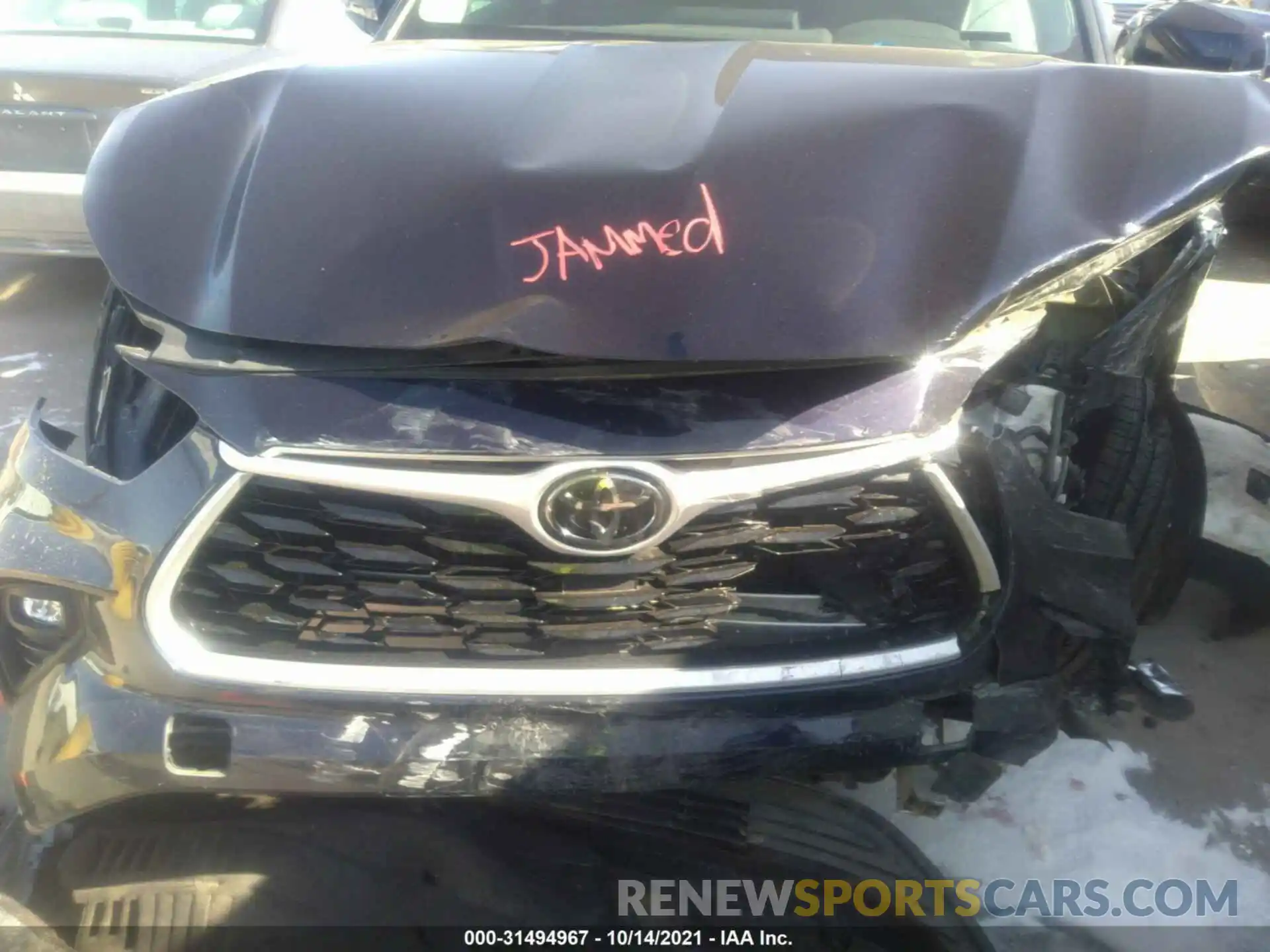 10 Photograph of a damaged car 5TDGZRBH0LS008256 TOYOTA HIGHLANDER 2020