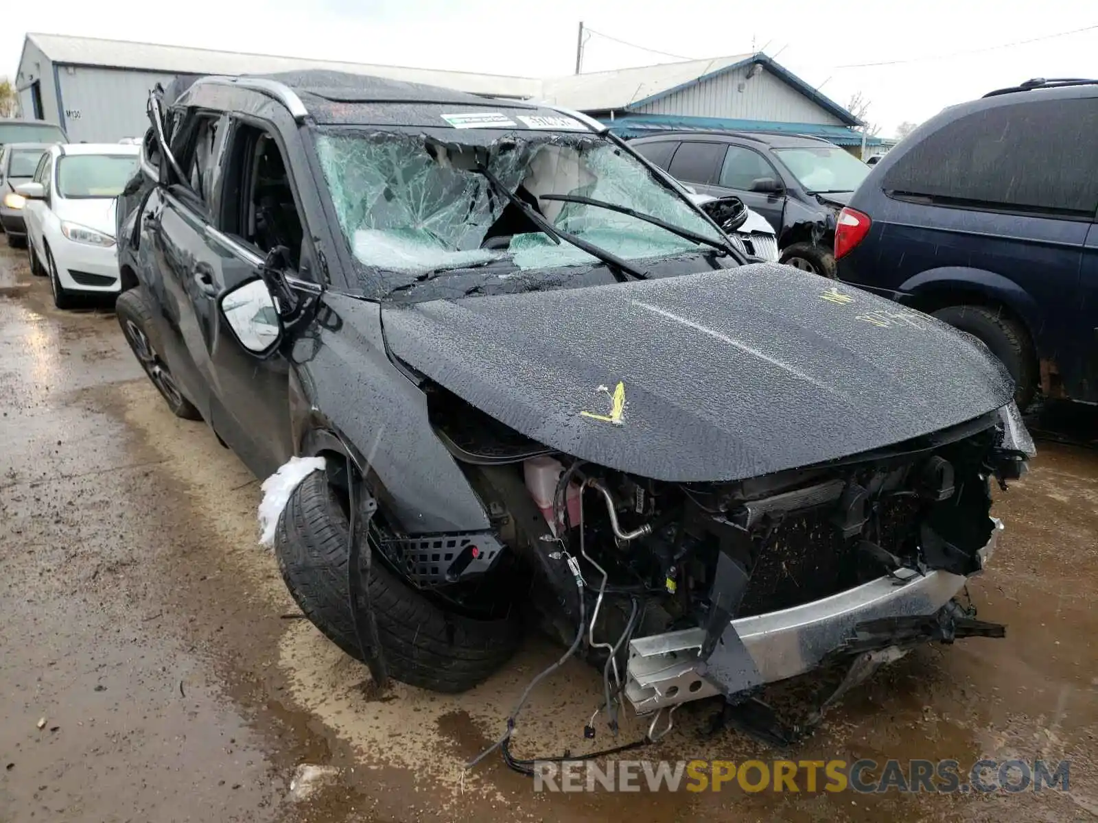 1 Photograph of a damaged car 5TDGZRBH0LS013747 TOYOTA HIGHLANDER 2020