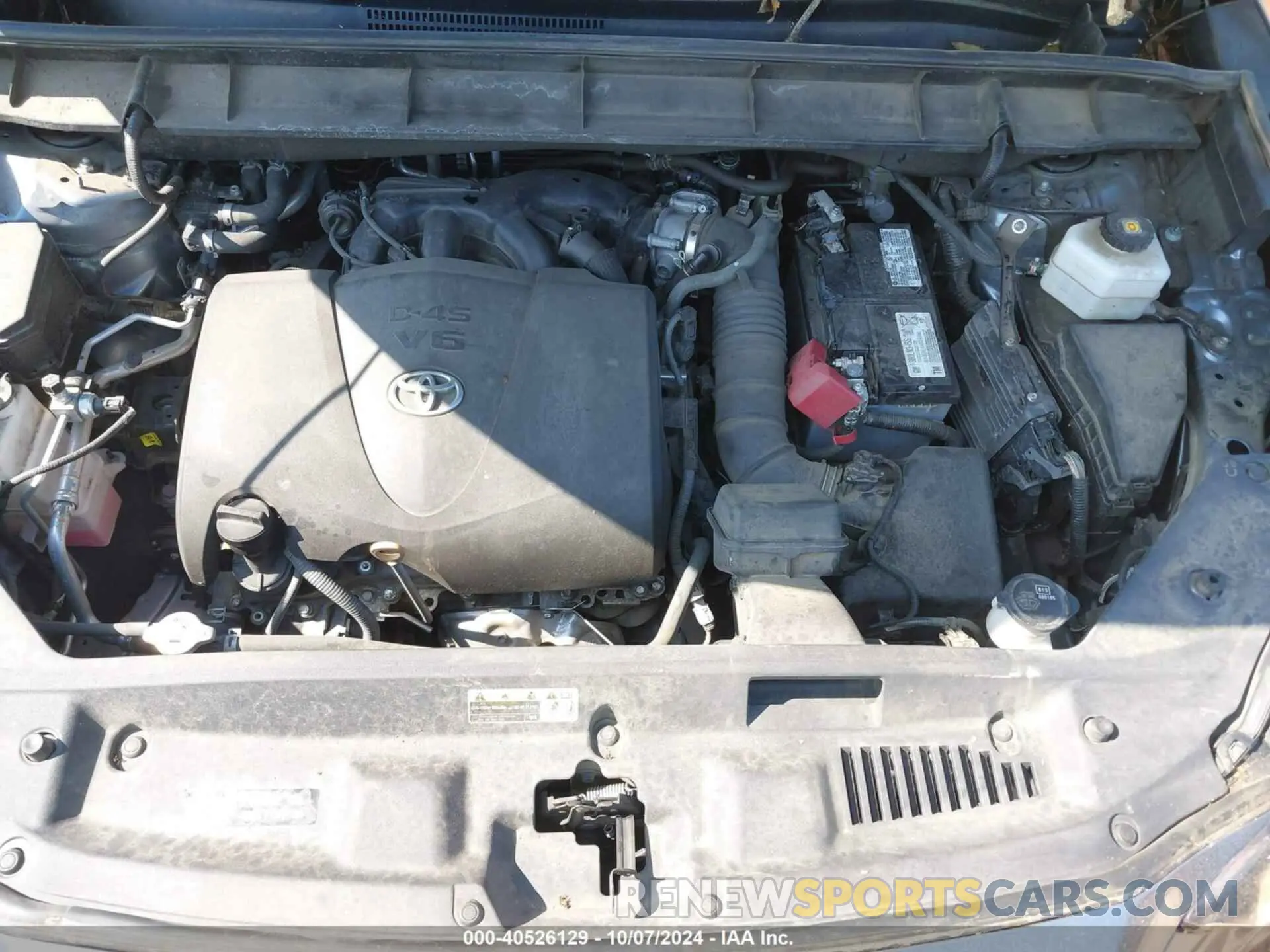 10 Photograph of a damaged car 5TDGZRBH0LS015417 TOYOTA HIGHLANDER 2020