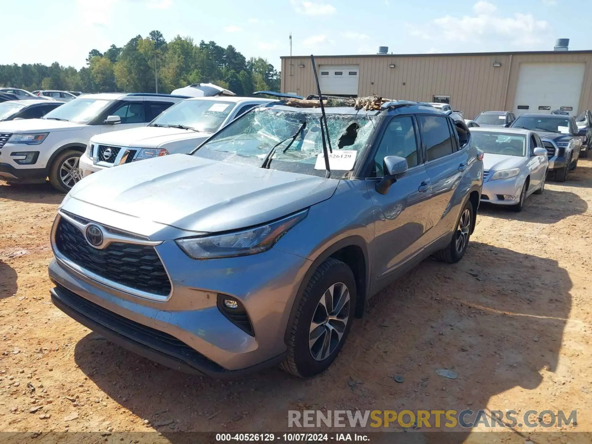 2 Photograph of a damaged car 5TDGZRBH0LS015417 TOYOTA HIGHLANDER 2020