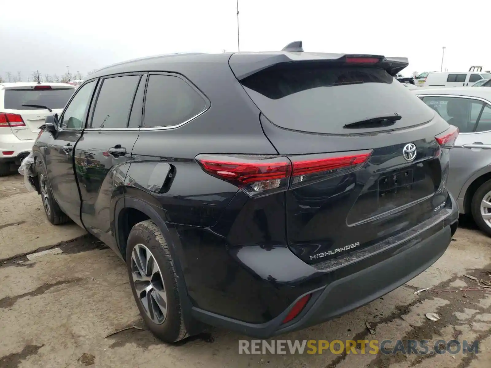 3 Photograph of a damaged car 5TDGZRBH0LS036283 TOYOTA HIGHLANDER 2020