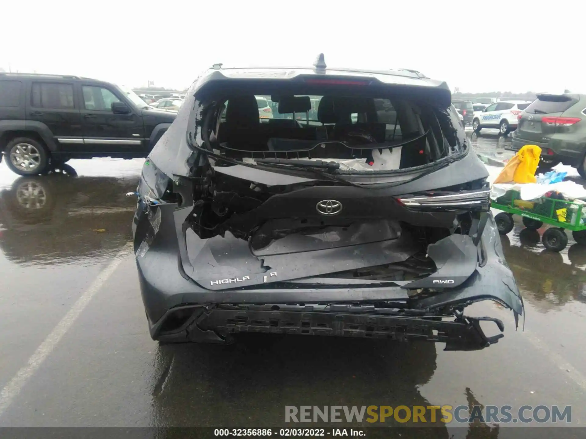 6 Photograph of a damaged car 5TDGZRBH1LS028984 TOYOTA HIGHLANDER 2020