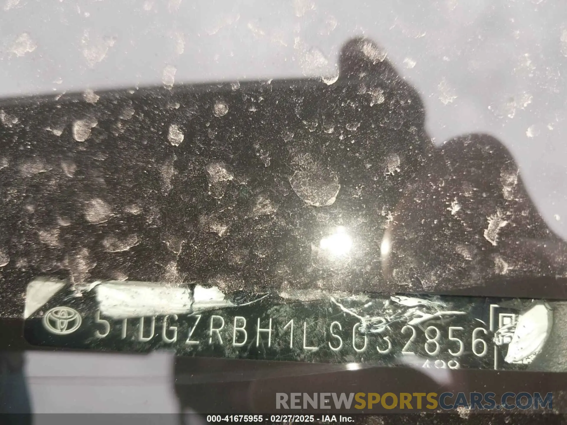 9 Photograph of a damaged car 5TDGZRBH1LS032856 TOYOTA HIGHLANDER 2020