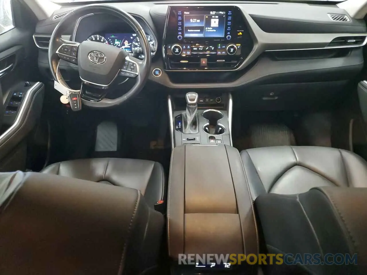 8 Photograph of a damaged car 5TDGZRBH1LS047325 TOYOTA HIGHLANDER 2020