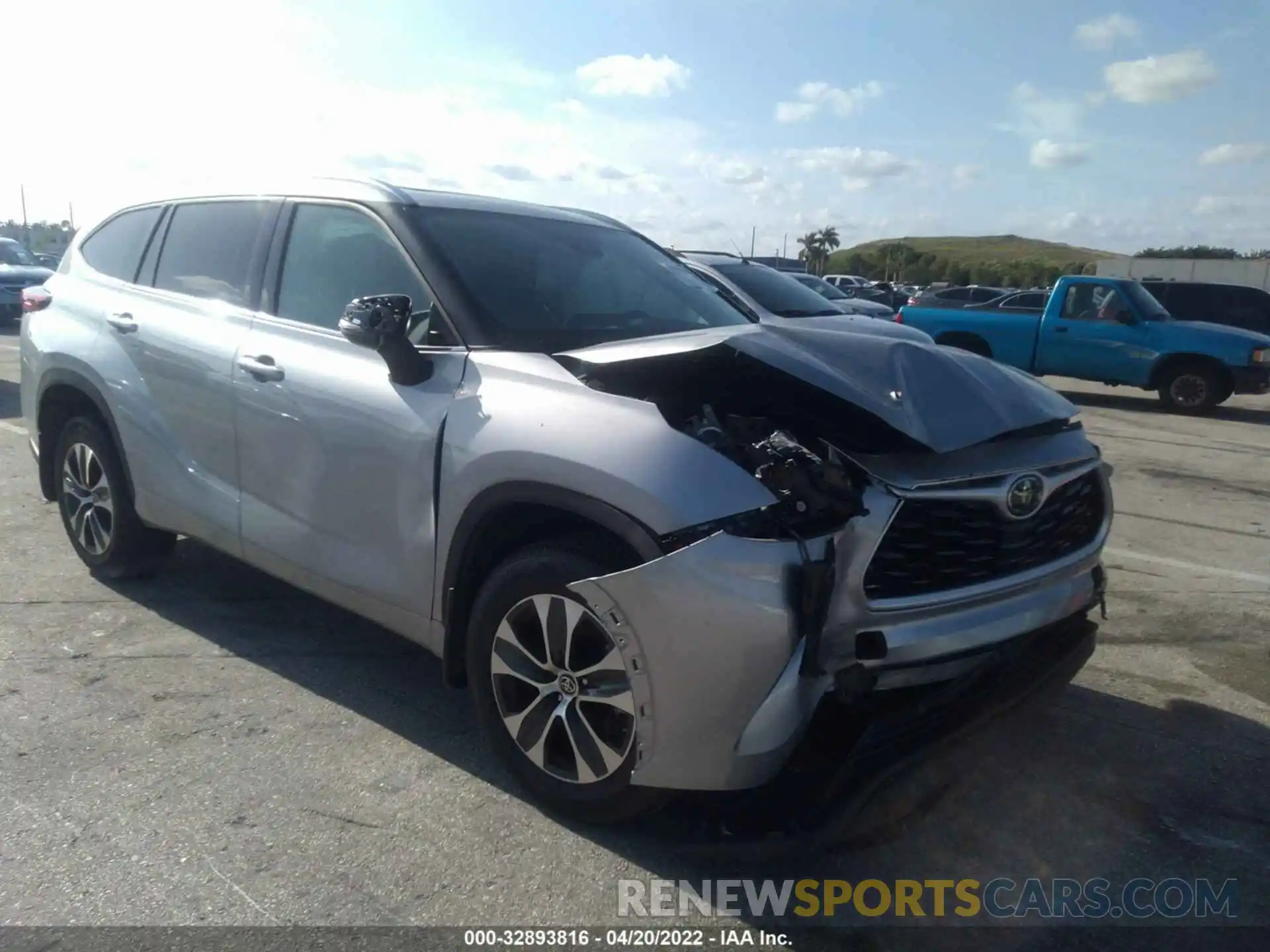 1 Photograph of a damaged car 5TDGZRBH1LS502822 TOYOTA HIGHLANDER 2020