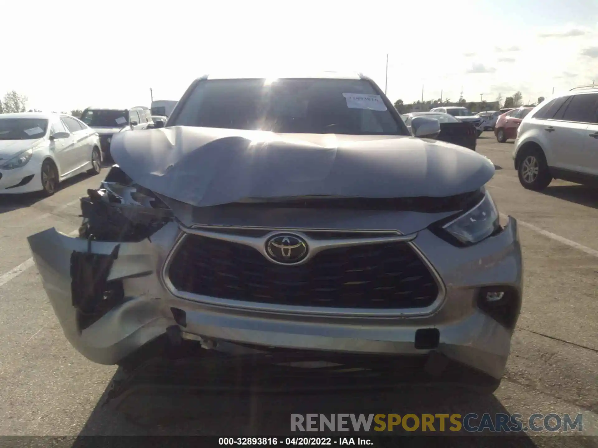 6 Photograph of a damaged car 5TDGZRBH1LS502822 TOYOTA HIGHLANDER 2020