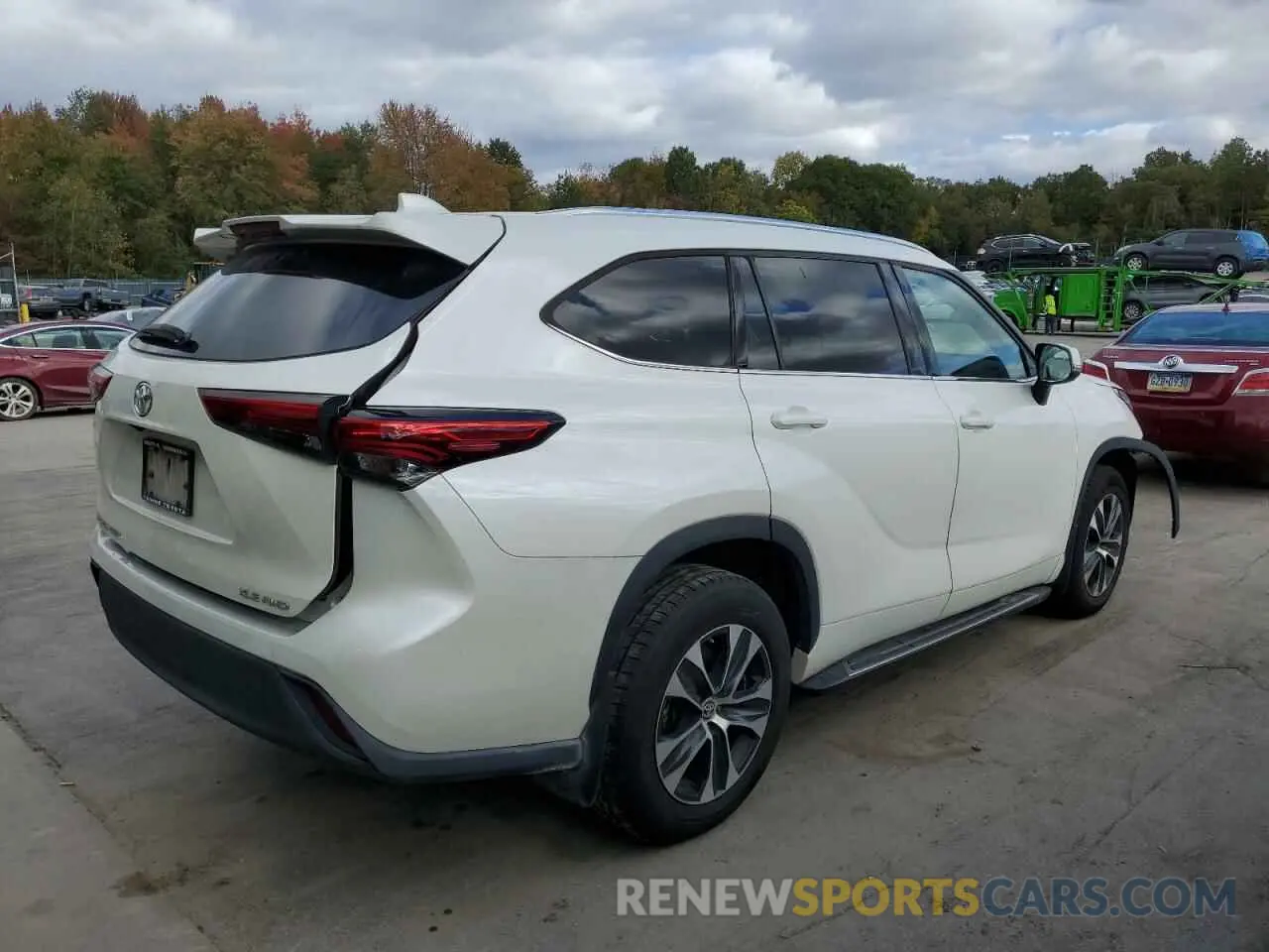 3 Photograph of a damaged car 5TDGZRBH2LS052338 TOYOTA HIGHLANDER 2020